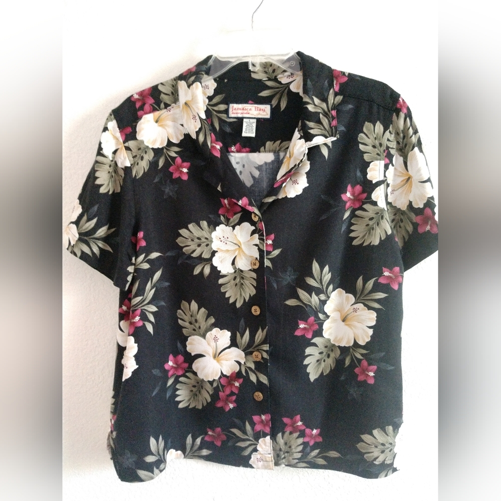 Jamaica Bay Hawaiian Shirt Floral White Purple Green Size Large Chest 38"
